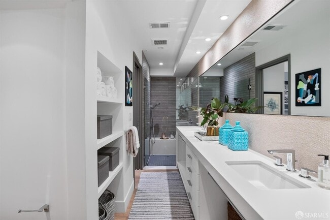 Building Photo - 2830 22nd St