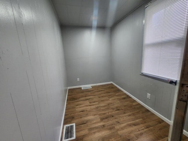 Building Photo - 1559 McKinley St