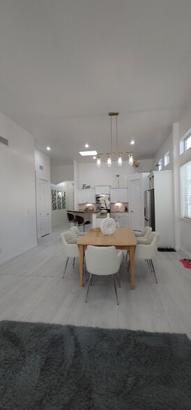 Building Photo - 12604 Josie Tinajero Ave