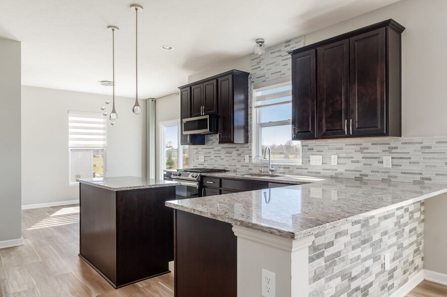 Building Photo - 6688 Constitution Way