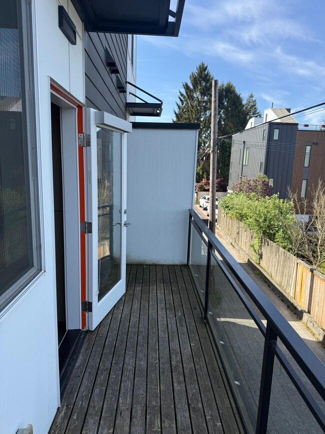 Building Photo - 7741 15th Ave NW