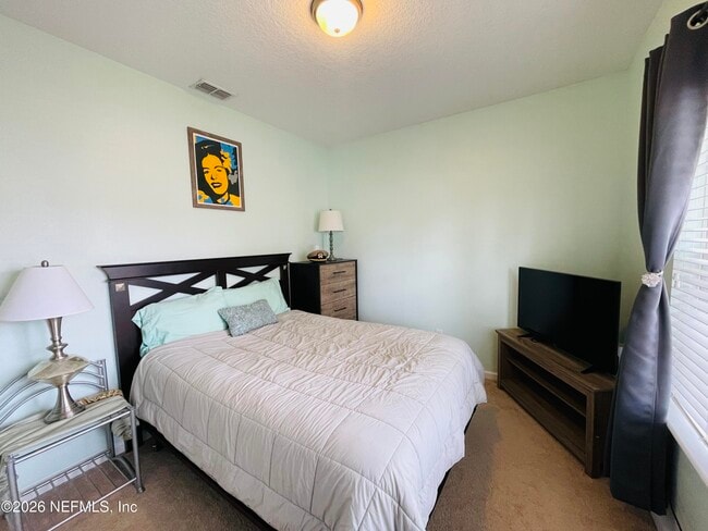 Building Photo - 15792 Bainebridge Dr