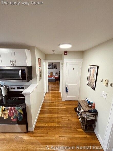 Building Photo - 402 Highland Ave