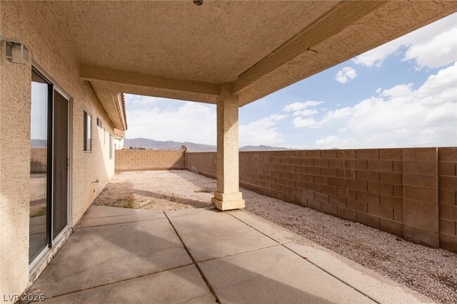 Building Photo - 3616 Dove Ln