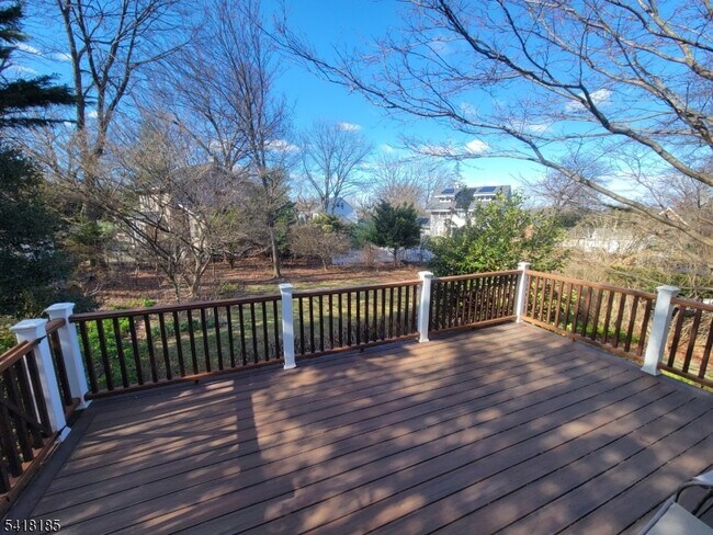 Building Photo - 140 Prospect St