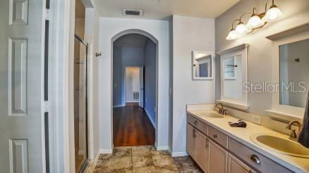 Building Photo - 12804 Raysbrook Dr