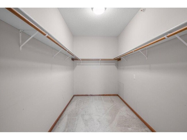 Building Photo - 114200 Hundertmark Rd W