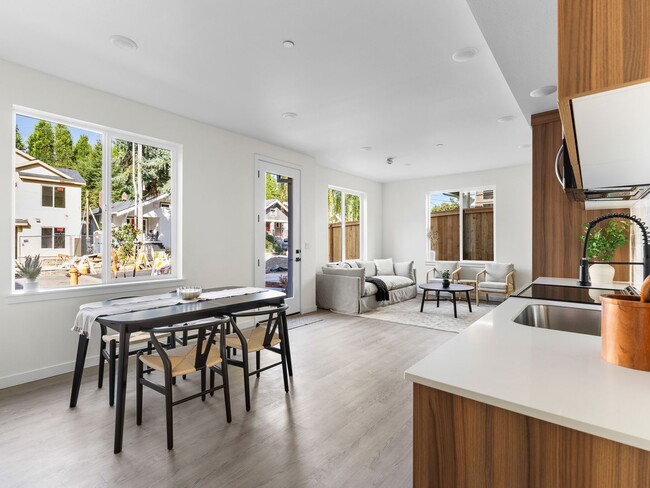 Primary Photo - *1 MONTH FREE RENT* A 2bd/2bath Modern Tow...