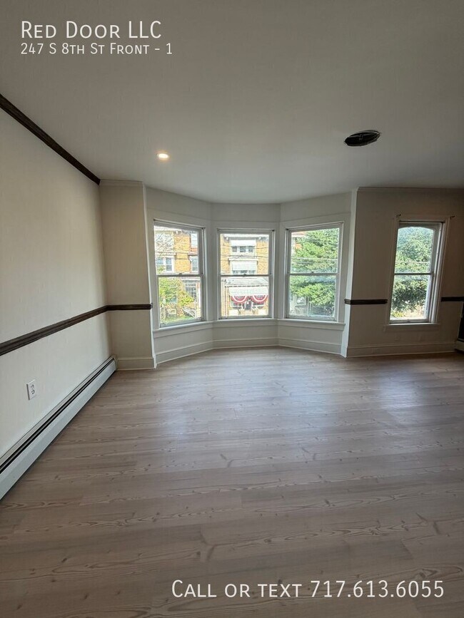 Building Photo - 247 S 8th St