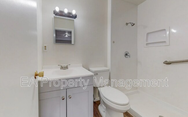 Building Photo - 12912 Marva Pl SE