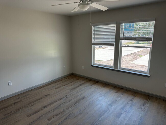 Building Photo - NEWLY CONSTRUCTED - Single-Family House for Rent