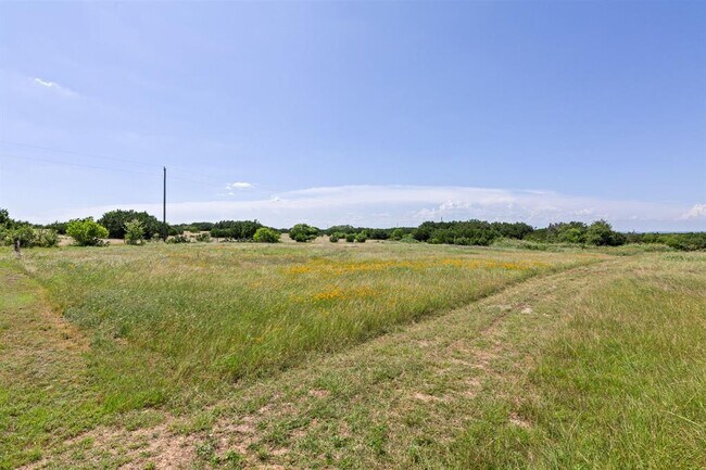 Building Photo - 930 Co Rd 224