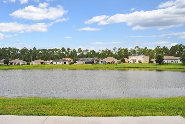 Building Photo - On the Pond in Timber Creek!