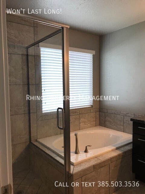 Building Photo - 2273 W Espadrille Cir