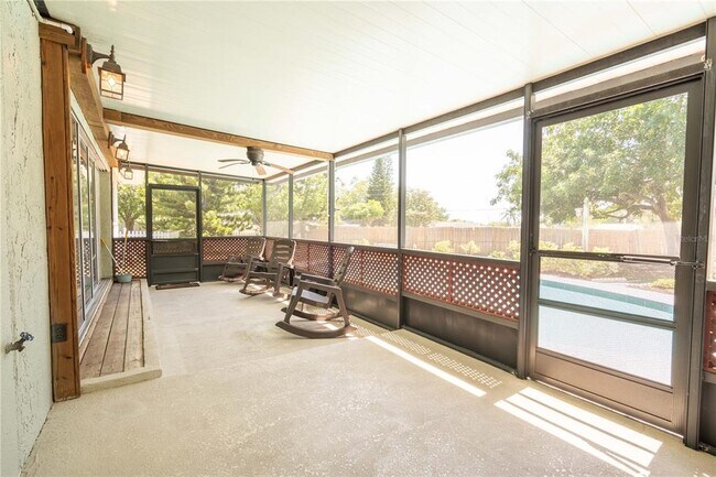 Building Photo - 11438 126th Terrace