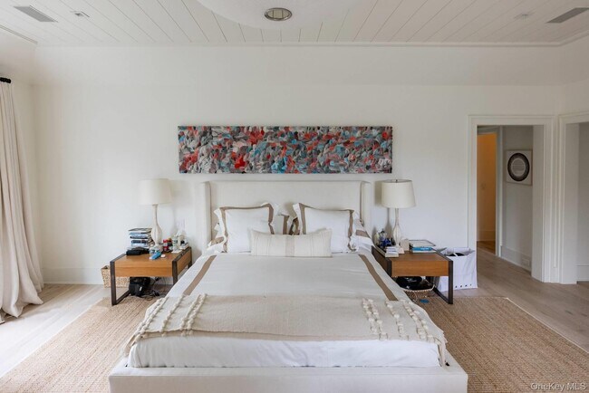 Building Photo - 571 Pauls Ln