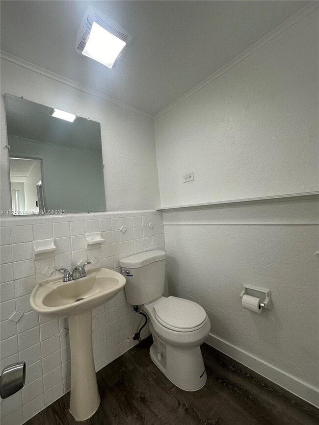 Building Photo - 4249 Bougainvilla Dr