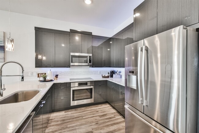 Building Photo - 15260 TX-105