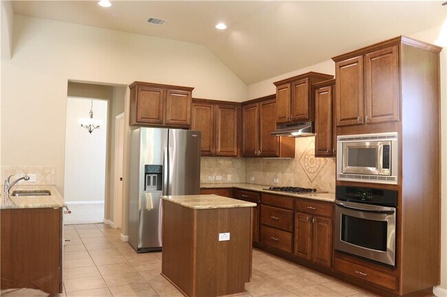 Building Photo - 2705 Prosperity
