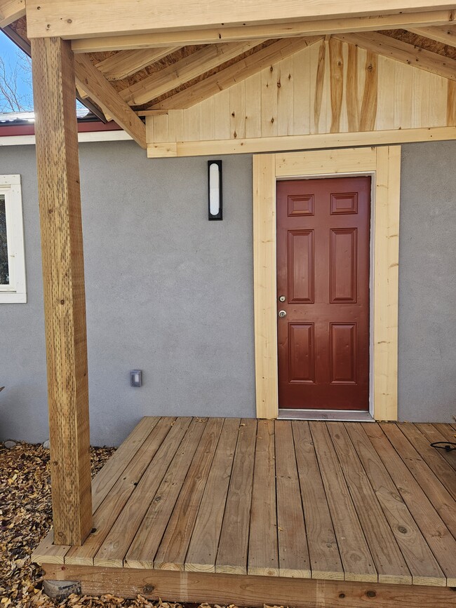 Building Photo - 401 S 12th St