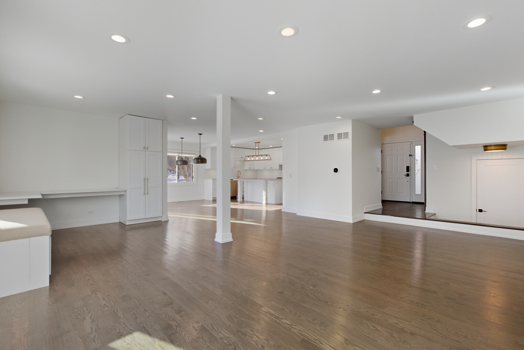 Building Photo - 105 Yarrow Ct