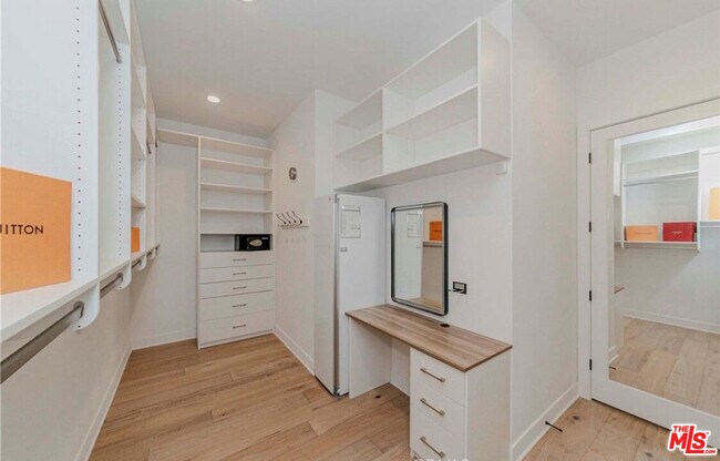 Building Photo - 20537 Overlook Ct