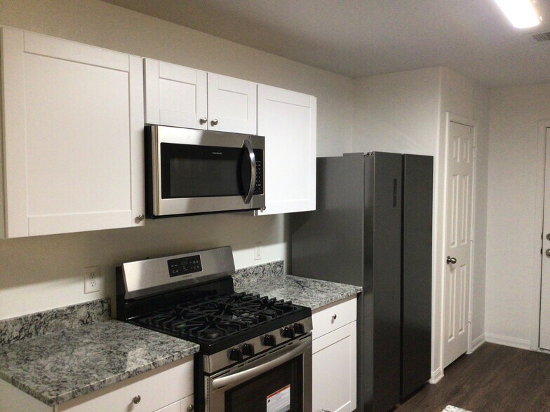 Building Photo - 21530 N Werrington Way