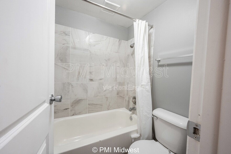 Building Photo - 7046 US-36