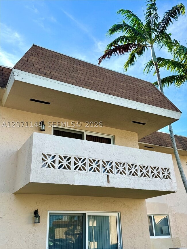 Building Photo - 14500 SW 88th Ave