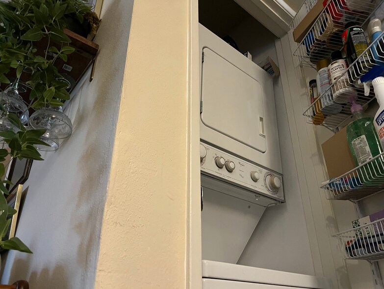 Concealed Washer & Dryer - 620 E Harvard Rd