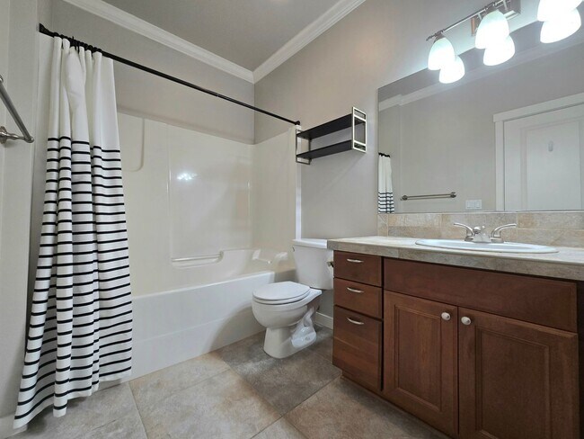 Building Photo - 3 Bedroom 3 Bathroom Home in Lake Stevens, WA