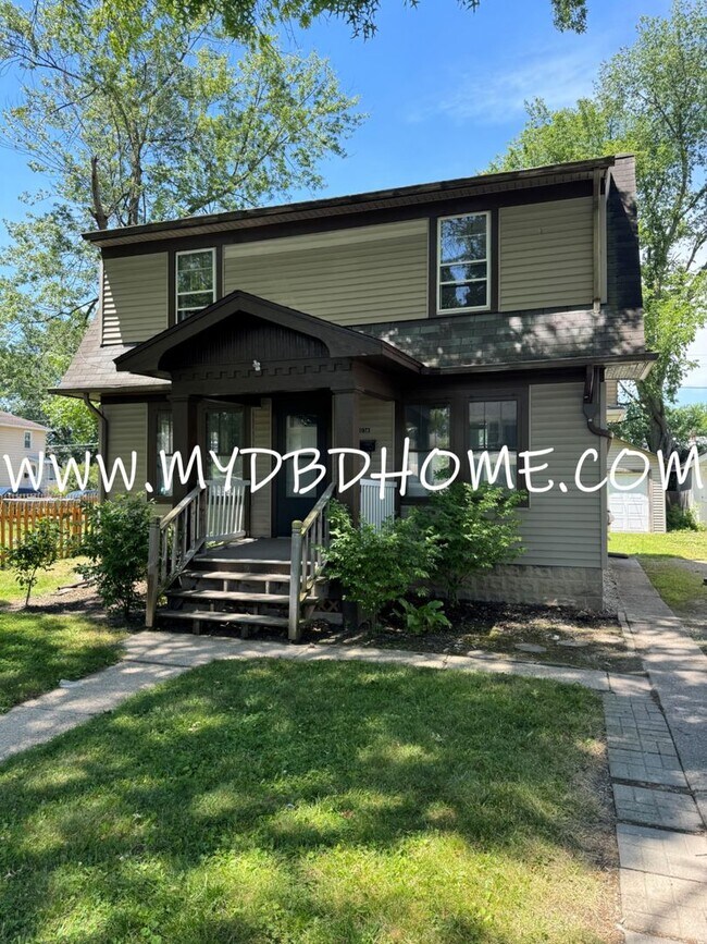 Primary Photo - 4034 Buell Dr