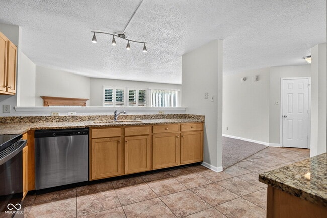 Building Photo - 6666 Black Antler Cir