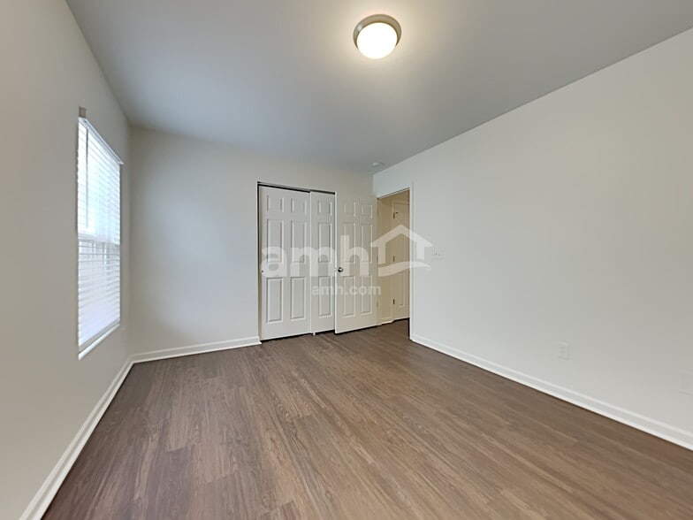 Building Photo - 709 Averasboro Dr