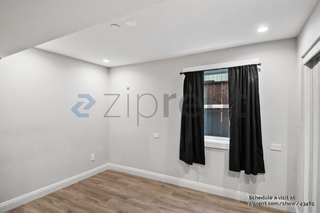 Building Photo - 1128 Adeline St