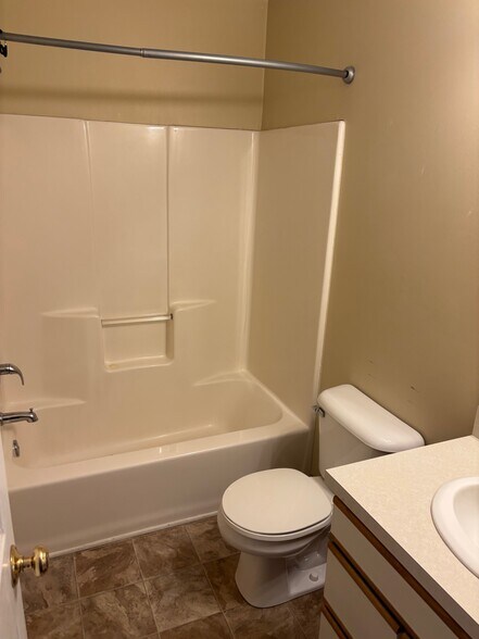 Building Photo - 3758 W Water St