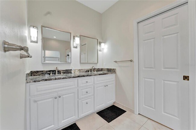 Building Photo - 6738 Peach Tree Creek Rd