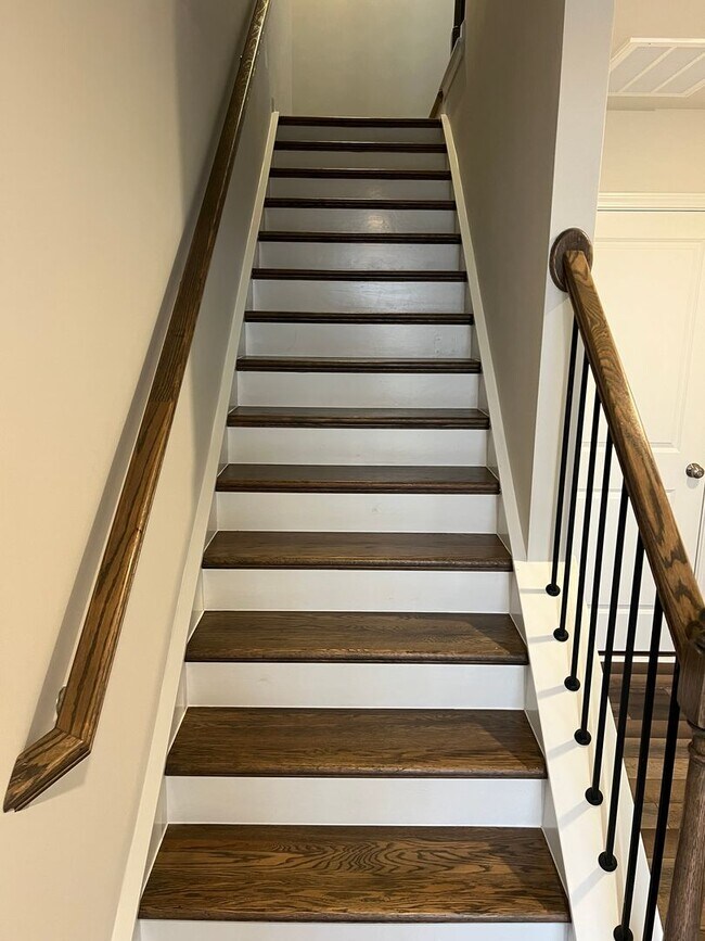 Building Photo - 3bd/3.5 ba Townhome for rent @ Rosedale in Wake Forest