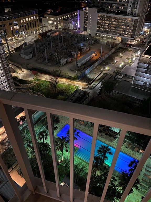 Building Photo - 360 Nueces St