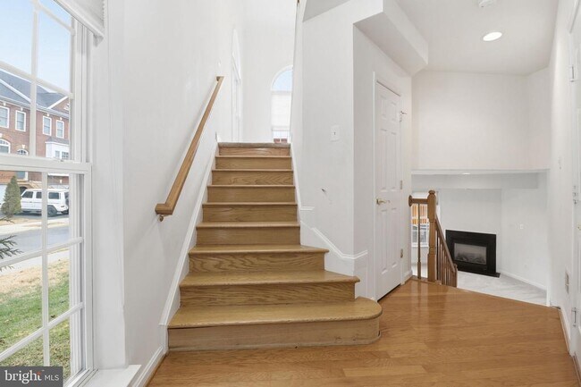 Building Photo - 21770 Ladyslipper Sq