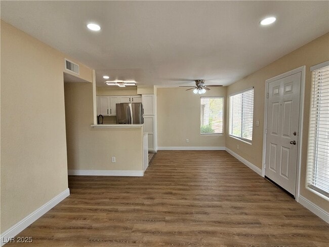 Building Photo - 5217 Caspian Springs Dr