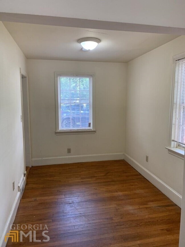 Building Photo - 1451 S Milledge Ave