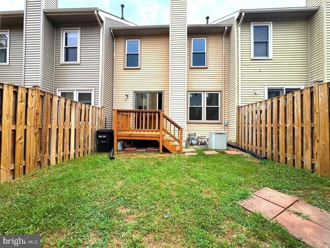 Building Photo - 5316 Ridley Ct