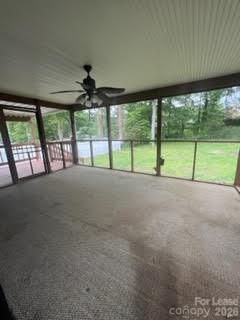 Building Photo - 2108 Deepwood Ct