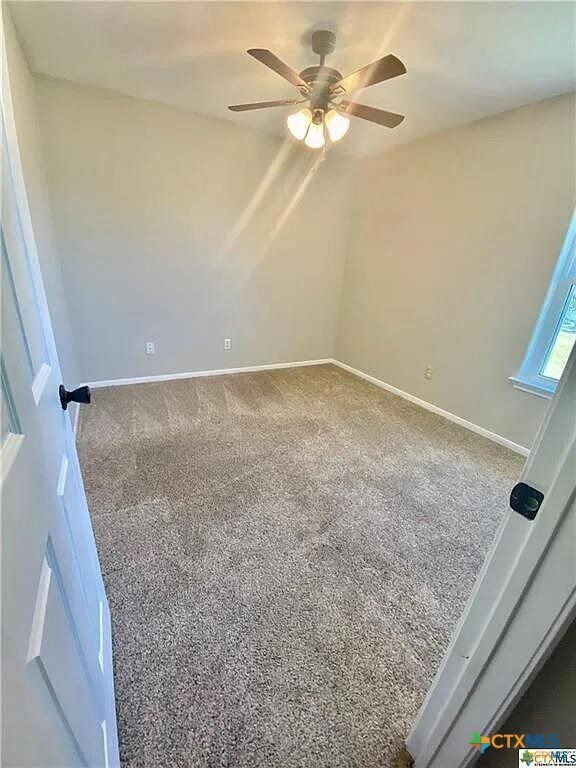 Building Photo - 3104 Valley Oaks Cir