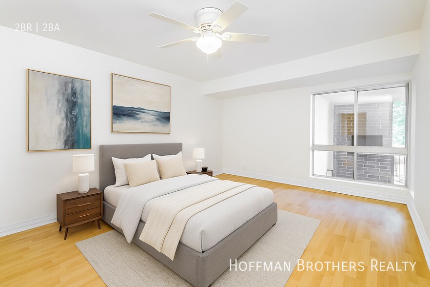 Building Photo - 4807 Woodley Ave