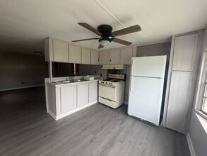 Building Photo - 1110 Walton St