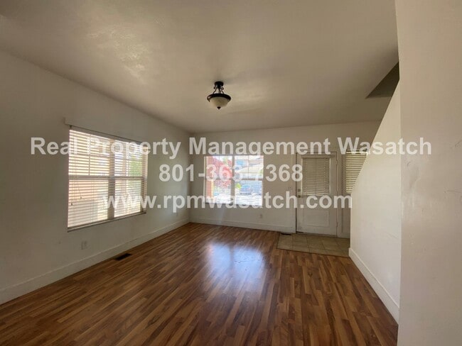 Building Photo - Great 4 bedroom 2 bath West Valley Home