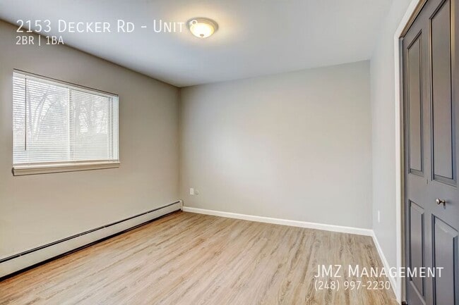 Building Photo - 2153 Decker Rd