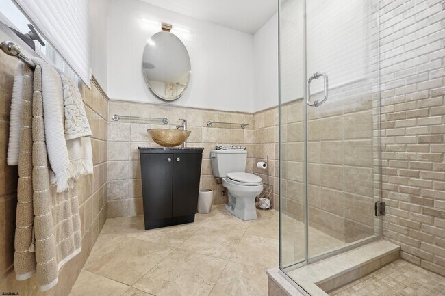 Building Photo - 7701 Atlantic Ave